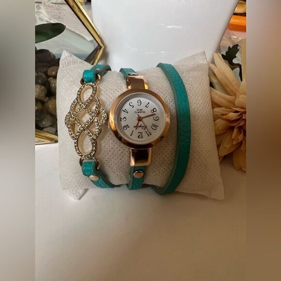 Women’s watch 2 in 1 - Picture 2 of 4